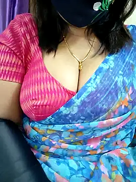 Queenflowerr online show from March 2026 05:02:01 PM