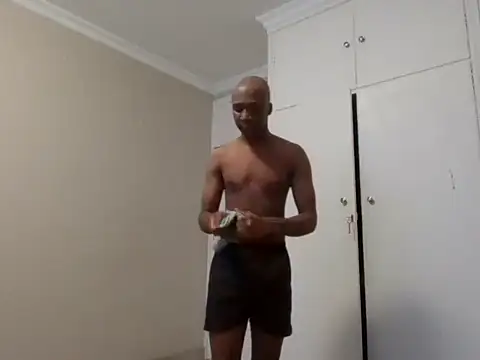 Snapshot of sydmanyoba chatting on September 2025 04:15:01 AM sydmanyoba online show from September 2025 04:15:01 AM