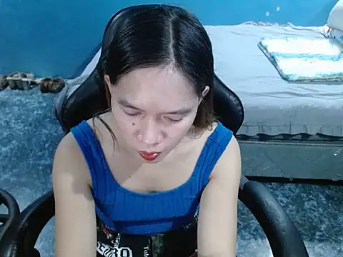 Snapshot of Asianpinaybeauty_yam007 chatting on November 2025 09:41:01 AM Asianpinaybeauty yam007 online show from November 2025 09:41:01 AM