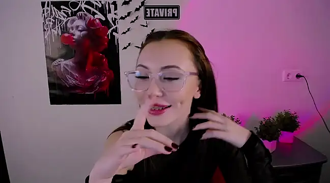 Nikonara Love online show from March 2025 03:02:02 PM