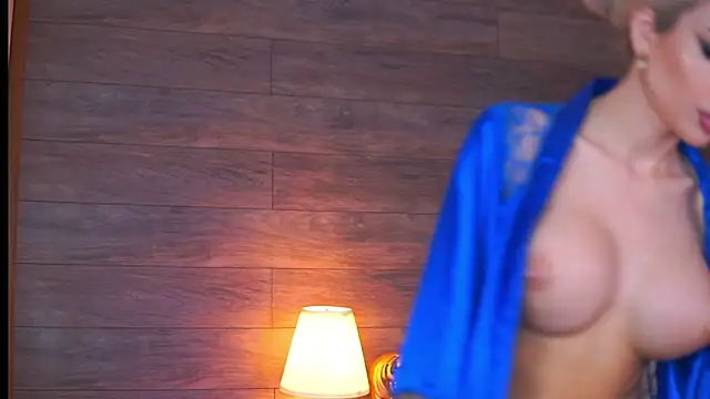 Snapshot of Juicy_Jessye chatting on October 2025 08:43:01 PM Juicy Jessye online show from October 2025 08:43:01 PM