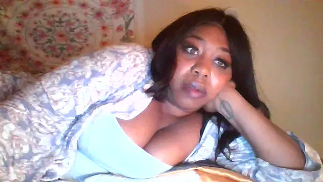 angeliquebelcali online show from November 2025 07:07:01 AM