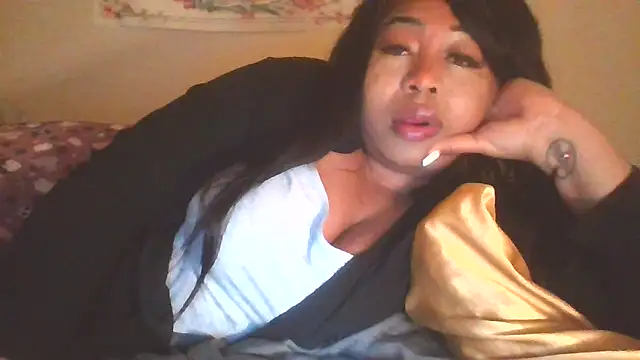 Snapshot of angeliquebelcali chatting on March 2026 12:38:01 AM angeliquebelcali online show from March 2026 12:38:01 AM