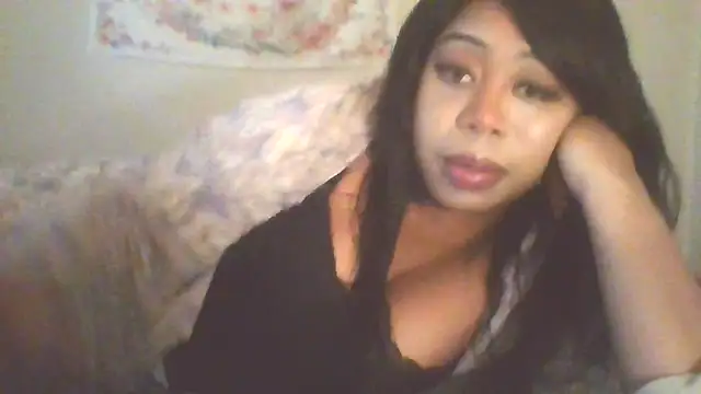 angeliquebelcali online show from April 2026 07:33:02 PM