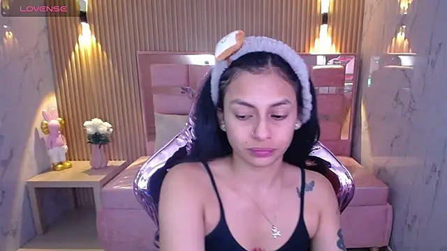 lilith petit sub online show from February 2025 01:01:01 PM