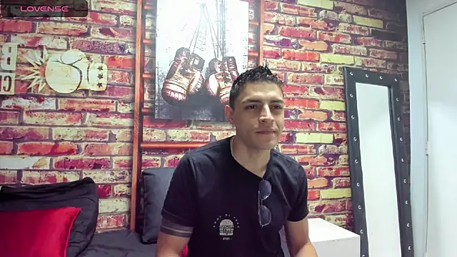 Frank Millers online show from January 2025 11:54:02 AM