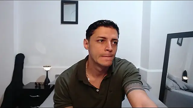 Frank Millers online show from May 2026 12:29:02 AM