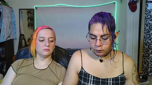 Evelan420 online show from December 2025 06:25:02 PM