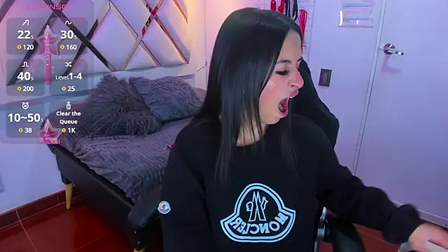 Belinda Braund online show from March 2025 02:45:01 PM