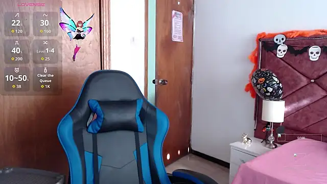 Snapshot of victoria_adams07 chatting on October 2025 08:20:01 PM victoria adams07 online show from October 2025 08:20:01 PM