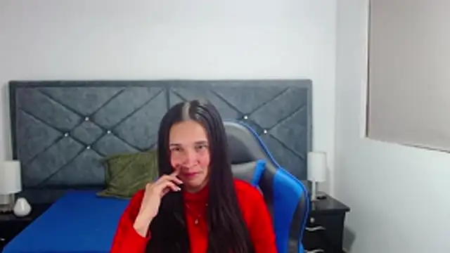 Snapshot of victoria_adams07 chatting on November 2025 07:46:02 PM victoria adams07 online show from November 2025 07:46:02 PM