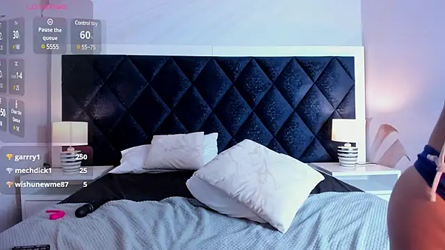 Snapshot of HannaaMiller chatting on February 2025 08:39:02 AM HannaaMiller online show from February 2025 08:39:02 AM