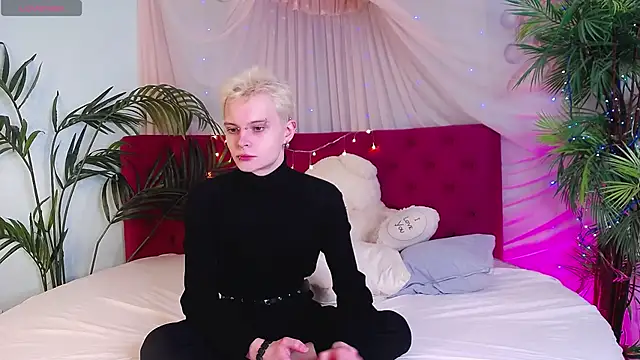 DemianEnglen online show from January 2025 08:53:01 PM