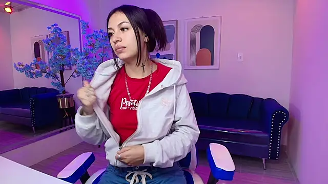 Charlotte ethan online show from February 2025 03:29:02 AM