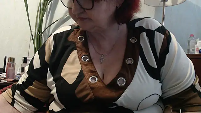 DeniseeRosea online show from May 2026 02:45:01 PM