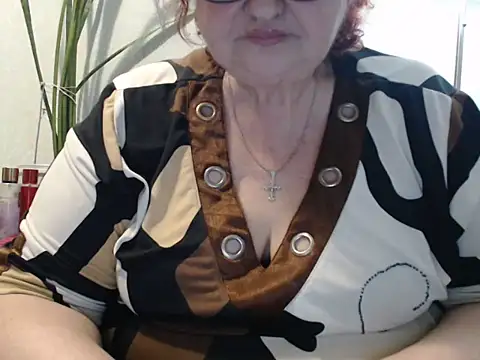 DeniseeRosea online show from May 2026 05:53:02 PM
