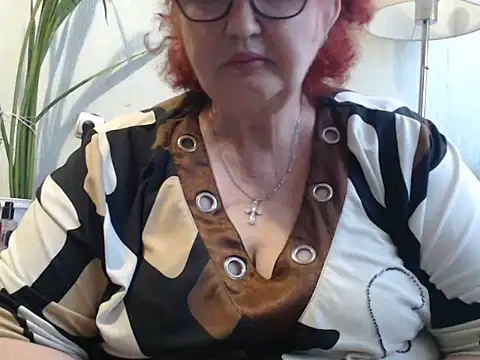 DeniseeRosea online show from May 2026 12:11:02 PM