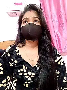 Snapshot of Simran-001 chatting on January 2025 05:14:01 PM Simran-001 online show from January 2025 05:14:01 PM