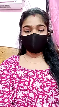 Snapshot of Simran-001 chatting on January 2025 06:21:01 PM Simran-001 online show from January 2025 06:21:01 PM