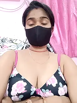 Snapshot of Simran-001 chatting on March 2025 08:00:02 PM Simran-001 online show from March 2025 08:00:02 PM