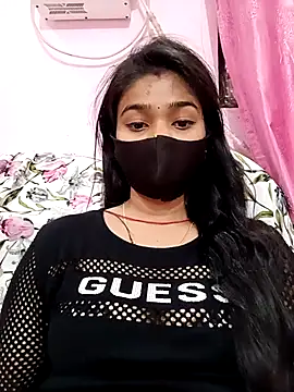 Snapshot of Simran-001 chatting on March 2025 06:00:02 PM Simran-001 online show from March 2025 06:00:02 PM