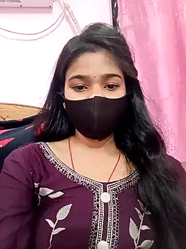 Snapshot of Simran-001 chatting on March 2025 05:35:02 PM Simran-001 online show from March 2025 05:35:02 PM