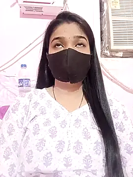 Snapshot of Simran-001 chatting on September 2025 06:34:01 AM Simran-001 online show from September 2025 06:34:01 AM