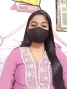 Snapshot of Simran-001 chatting on October 2025 07:05:02 AM Simran-001 online show from October 2025 07:05:02 AM