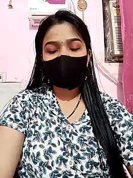 Snapshot of Simran-001 chatting on October 2025 01:39:01 PM Simran-001 online show from October 2025 01:39:01 PM