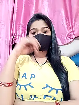 Snapshot of Simran-001 chatting on October 2025 08:32:01 PM Simran-001 online show from October 2025 08:32:01 PM