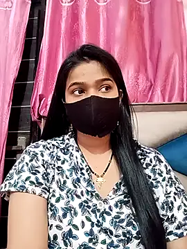 Snapshot of Simran-001 chatting on October 2025 06:19:01 PM Simran-001 online show from October 2025 06:19:01 PM