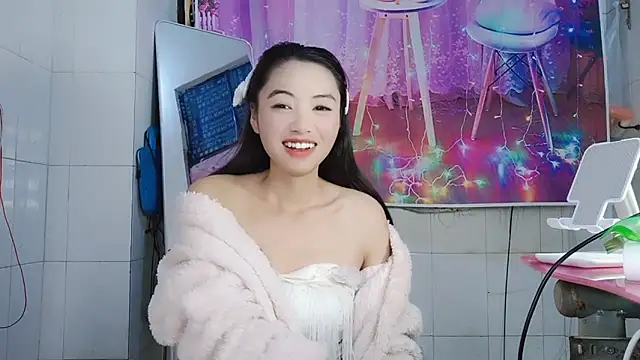 ManMan-520 online show from February 2025 05:45:01 PM