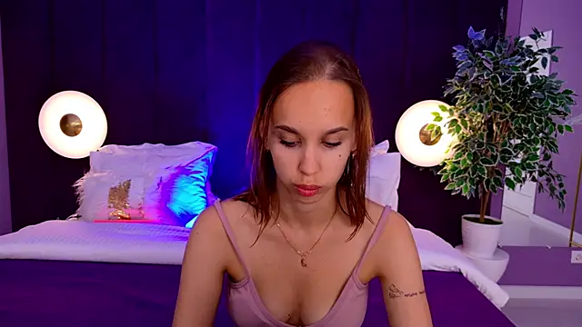 SandraTucker online show from June 2026 02:57:01 AM