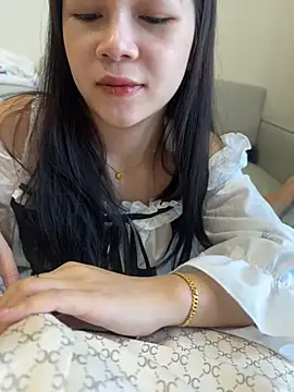 Snapshot of TOP_po chatting on December 2025 05:38:02 AM TOP po online show from December 2025 05:38:02 AM