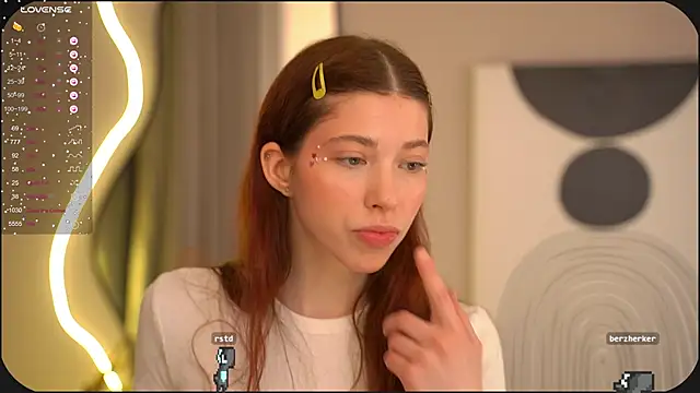 Snapshot of HappyVivy chatting on March 2025 10:41:01 AM HappyVivy online show from March 2025 10:41:01 AM