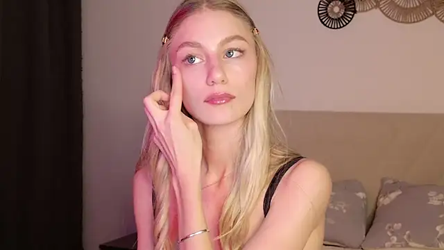 Snapshot of GabriellaOlsen chatting on May 2026 05:52:01 PM GabriellaOlsen online show from May 2026 05:52:01 PM