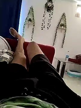 knightwolf9935 online show from February 2025 10:25:02 AM