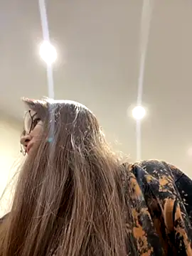 Snapshot of RussianFuckingMachine chatting on October 2025 08:27:02 PM RussianFuckingMachine online show from October 2025 08:27:02 PM