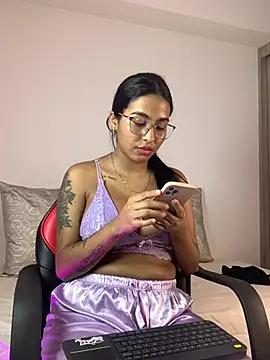 genesissara online show from February 2025 01:57:02 AM