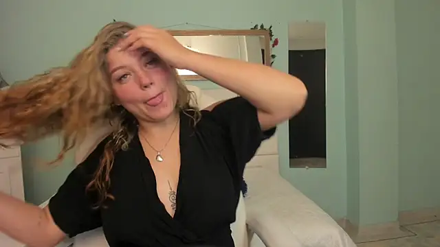 alaia greyy online show from March 2025 12:48:02 PM