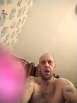 MaxDevilWhite online show from November 2025 12:08:02 AM