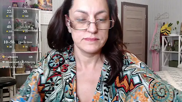 Soffya Soy online show from May 2026 10:48:01 PM