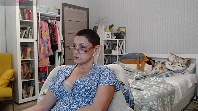 Soffya Soy online show from May 2026 06:59:01 PM
