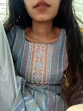 Snapshot of cute_IndianBabe chatting on March 2025 01:32:02 AM cute IndianBabe online show from March 2025 01:32:02 AM