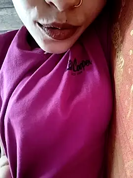 Snapshot of cute_IndianBabe chatting on September 2025 05:43:02 AM cute IndianBabe online show from September 2025 05:43:02 AM