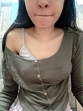 Snapshot of cute_IndianBabe chatting on November 2025 10:45:02 PM cute IndianBabe online show from November 2025 10:45:02 PM