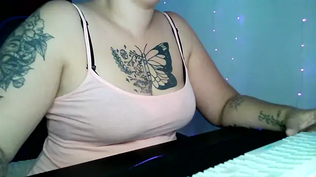 bunnyfox420 online show from September 2025 04:51:02 PM