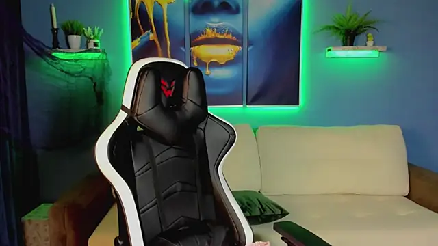 Snapshot of lu_muon chatting on November 2025 01:18:02 AM lu muon online show from November 2025 01:18:02 AM