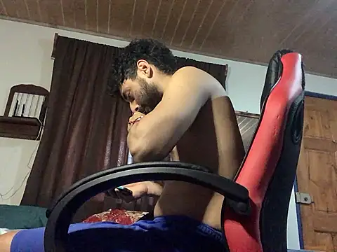 Nooneisthis online show from May 2026 07:55:02 PM