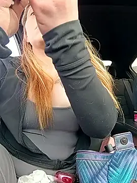 Snapshot of barbieinbondage7 chatting on March 2026 11:22:01 PM barbieinbondage7 online show from March 2026 11:22:01 PM